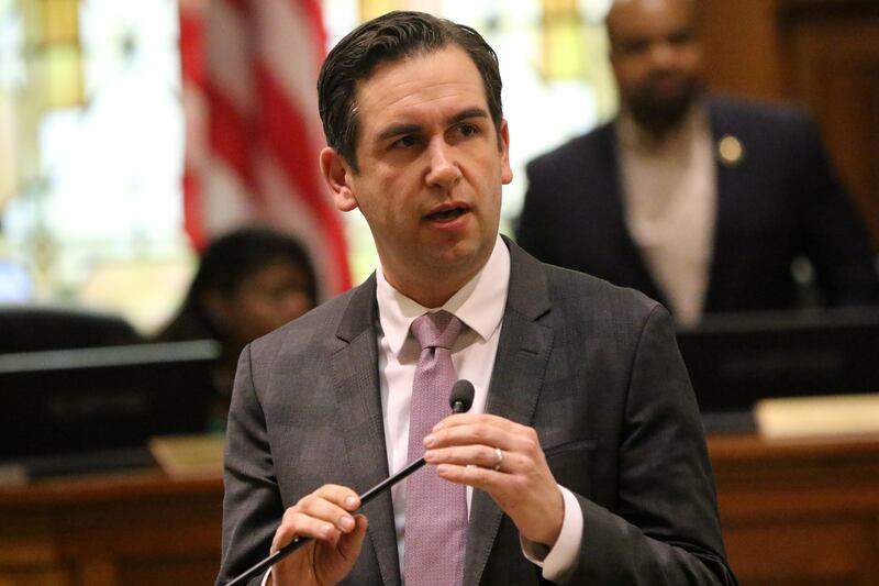 2020-01-15T214628Z_312187498_MT1USATODAY13913017_RTRMADP_3_JERSEY-CITY-MAYOR-STEVEN-FULOP-IS-SHOWN-AT-CITY-HALL-JUST_jq9m0f