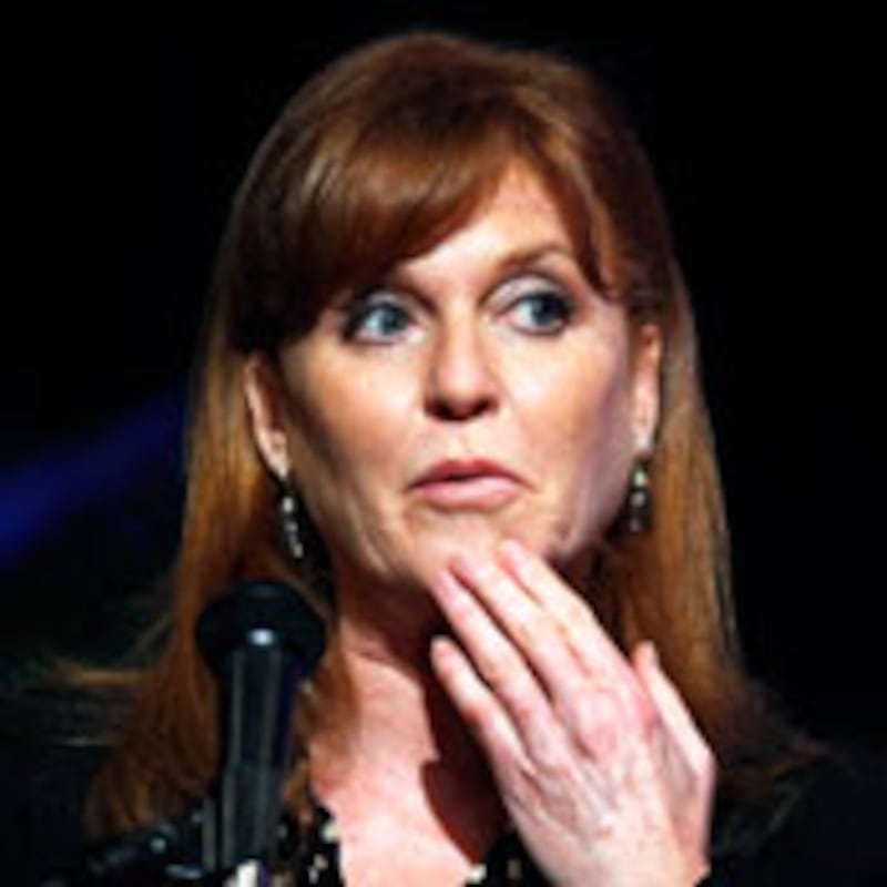 articles/2010/06/01/sarah-ferguson-duchess-of-york-appeared-on-the-oprah-winfrey-show/dana-fergie-on-oprah_104217_vv4p6d