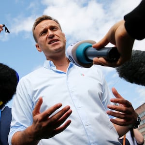 22012-navalny-hero_mb4cpj