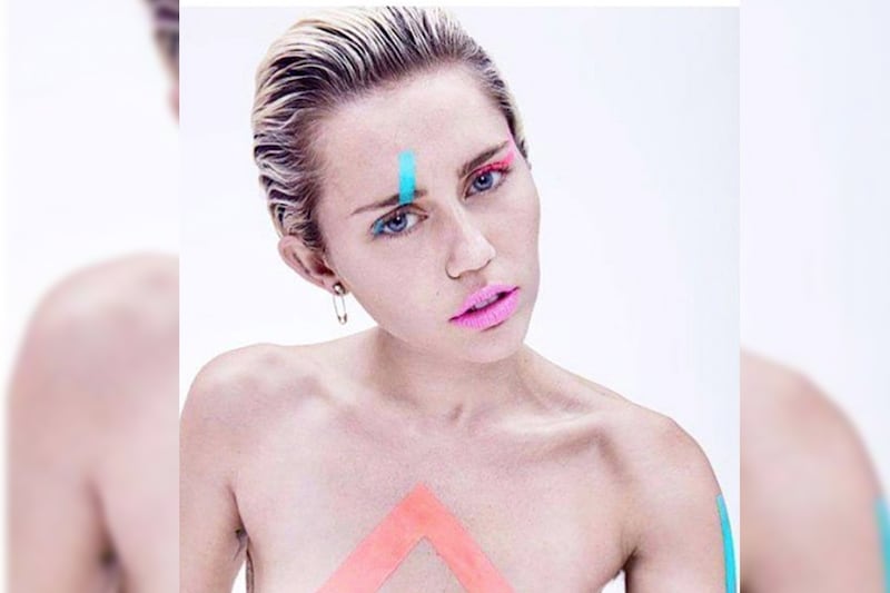 articles/2015/06/11/miley-cyrus-s-coming-out-party/150610-zimmerman-miley-tease1_e8xna3