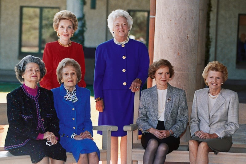 articles/2012/01/24/influential-first-ladies-since-1900-barbara-bush-to-jackie-kennedy/most-influencial-first-ladies-gal-tease_vvnd5z