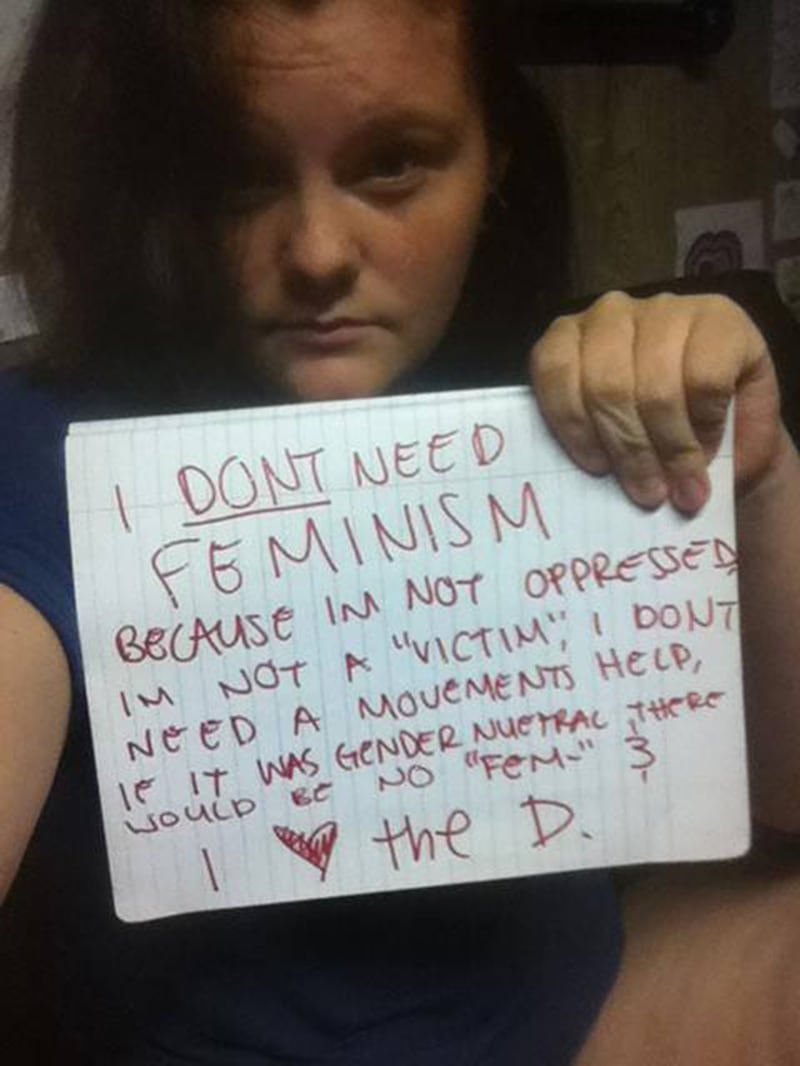 galleries/2014/07/24/women-against-feminism/140723-women-against-feminism-09_wyqst8