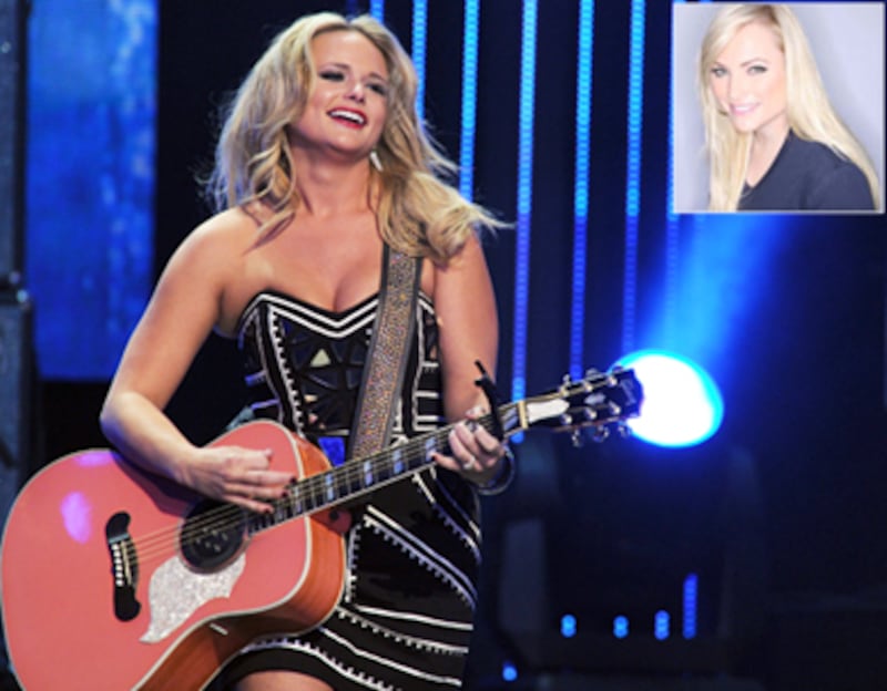 articles/2011/02/12/miranda-lambert-dishes-with-meghan-mccain/mccain-lambert_159246_p15n1y