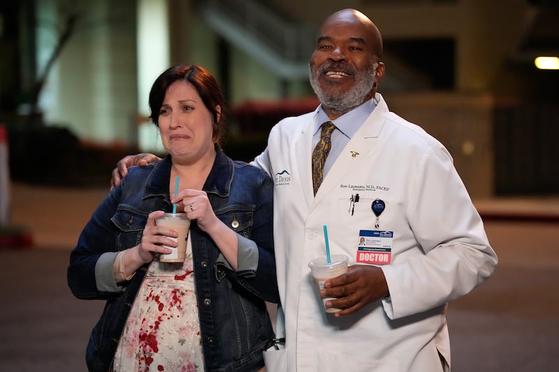 Allison Tolman and David Alan Grier.