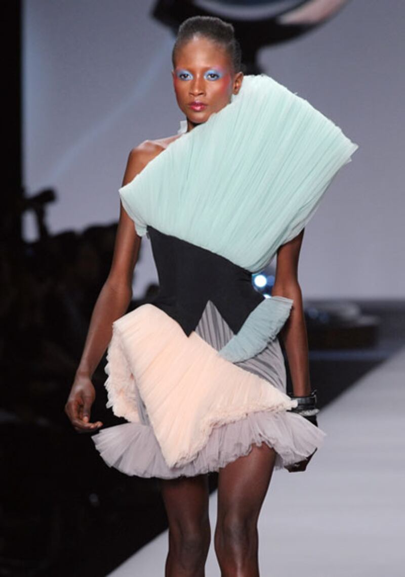 galleries/2009/10/05/viktor-rolf/victor-rolf-7_54268_kvlsci