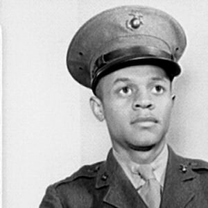 articles/2015/11/29/the-story-of-the-first-black-marine/151127-troy-perry-tease_vte7xz