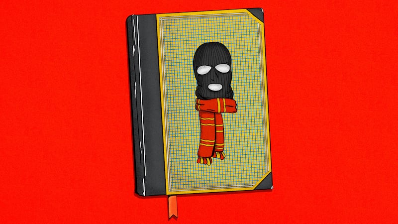 Illustration of a book cover with a robber mask wearing a Gryffindor scarf from Harry Potter