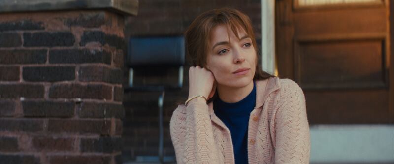 Jodie Comer stars as Kathy in Jeff Nichols' The Bikeriders.