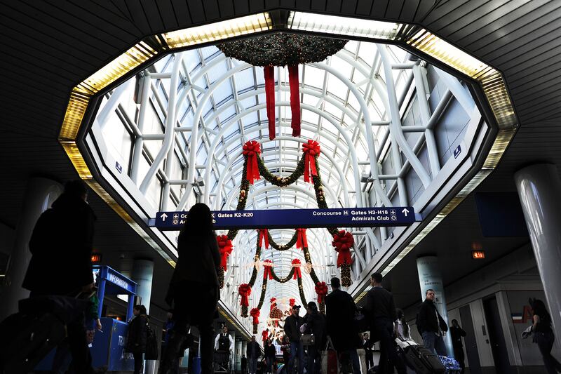 galleries/2012/11/19/the-25-worst-airports-in-america-from-newark-to-dallas-photos/worst-airports-4-chicago-ohare_nar8rj