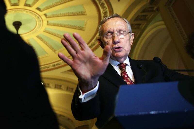 articles/2013/11/20/harry-reid-prepares-to-go-nuclear-on-the-judicial-filibuster/131120-harry-reid_hbdptq