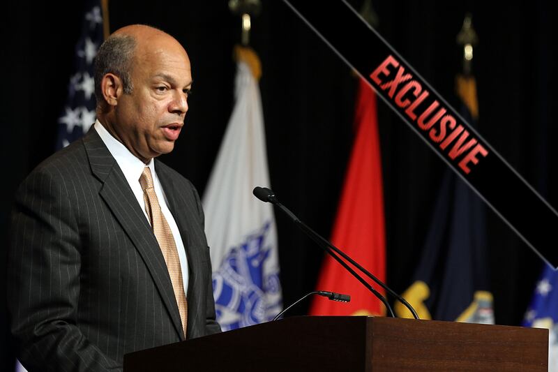 articles/2013/10/17/exclusive-jeh-johnson-tapped-to-lead-department-of-homeland-security/131017-jeh-johnson-tease2_xhk2ie