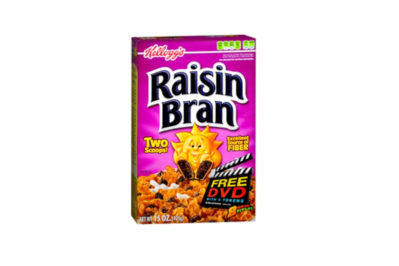 galleries/2011/10/24/the-20-unhealthiest-cereals-from-capn-crunch-to-honey-smacks-to-quaker-granola-photos/unhealthy-cereal-gal-raisin-bran_ungzmj