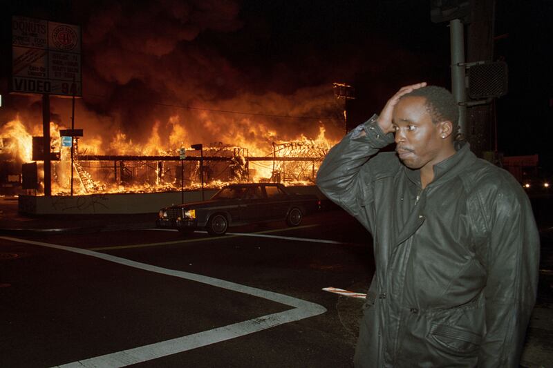 galleries/2012/04/26/dramatic-l-a-riots-photos/los-angeles-riots-dismay_hs48fn