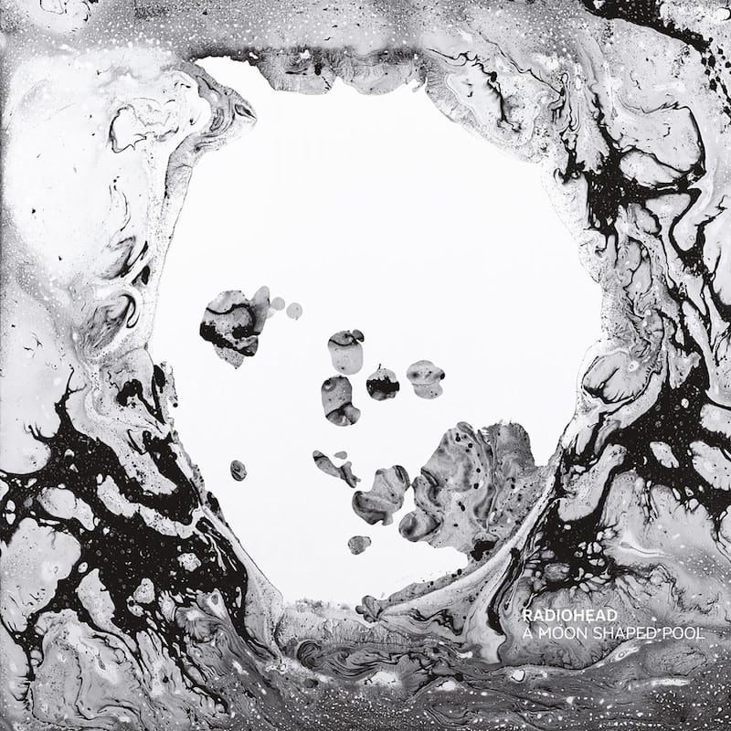 articles/2016/05/10/radiohead-s-a-moon-shaped-pool-a-haunting-tale-of-paranoia-and-heartbreak/160509-stern-radiohead-album-embed_ntymnu