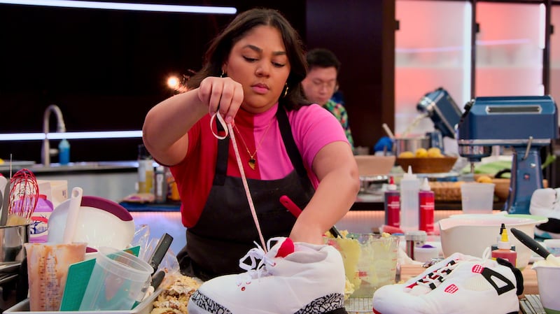 A baker makes a cake to look like a sneaker on 'Is It Cake, Too?'