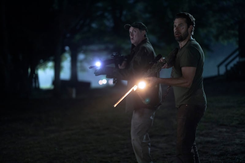 A photo still of Boris McGiver and Scott Speedman in 'Teacup'