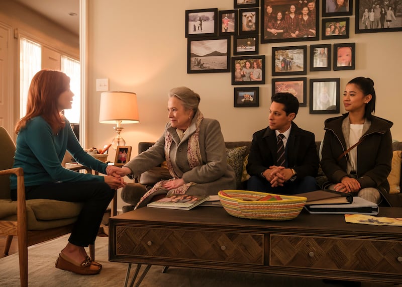 Nicole de Boer as Carlin, Kathy Bates as Madeline Matlock, David Del Rio as Billy Martinez, and Leah Lewis as Sarah Yang