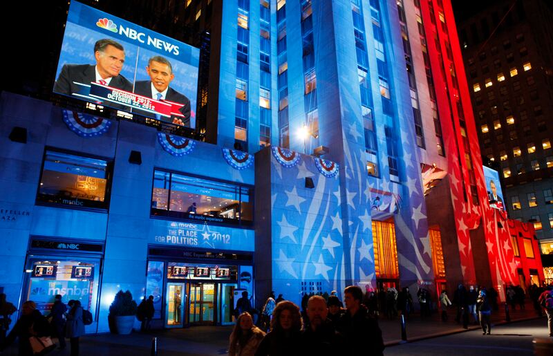 articles/2012/11/06/after-hurricane-sandy-is-nbc-s-democracy-plaza-too-much/nbc-election-display_kdzzkz