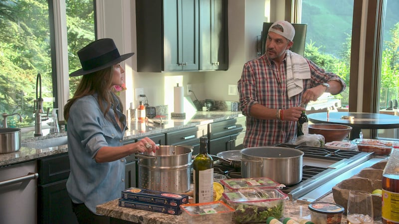 A photo still of Kyle Richards and Mauricio Umansky on Buying Beverly Hills