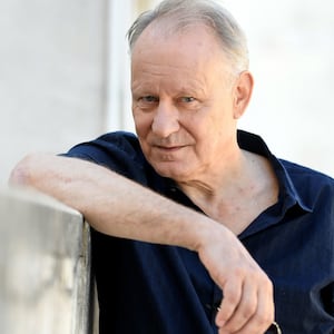 210409-stern-Stellan-Skarsgard-tease_kf7hql