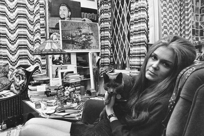 galleries/2014/03/25/80-glorious-years-of-gloria-steinem-photos/140324-gloria-steinem1_kg4yql