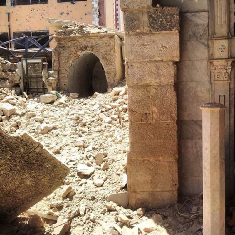 articles/2014/05/27/exclusive-pictures-syria-s-oldest-synagogue-destroyed-by-assad/140527-rogin-syria-synagogue-embed1_gsxmwf