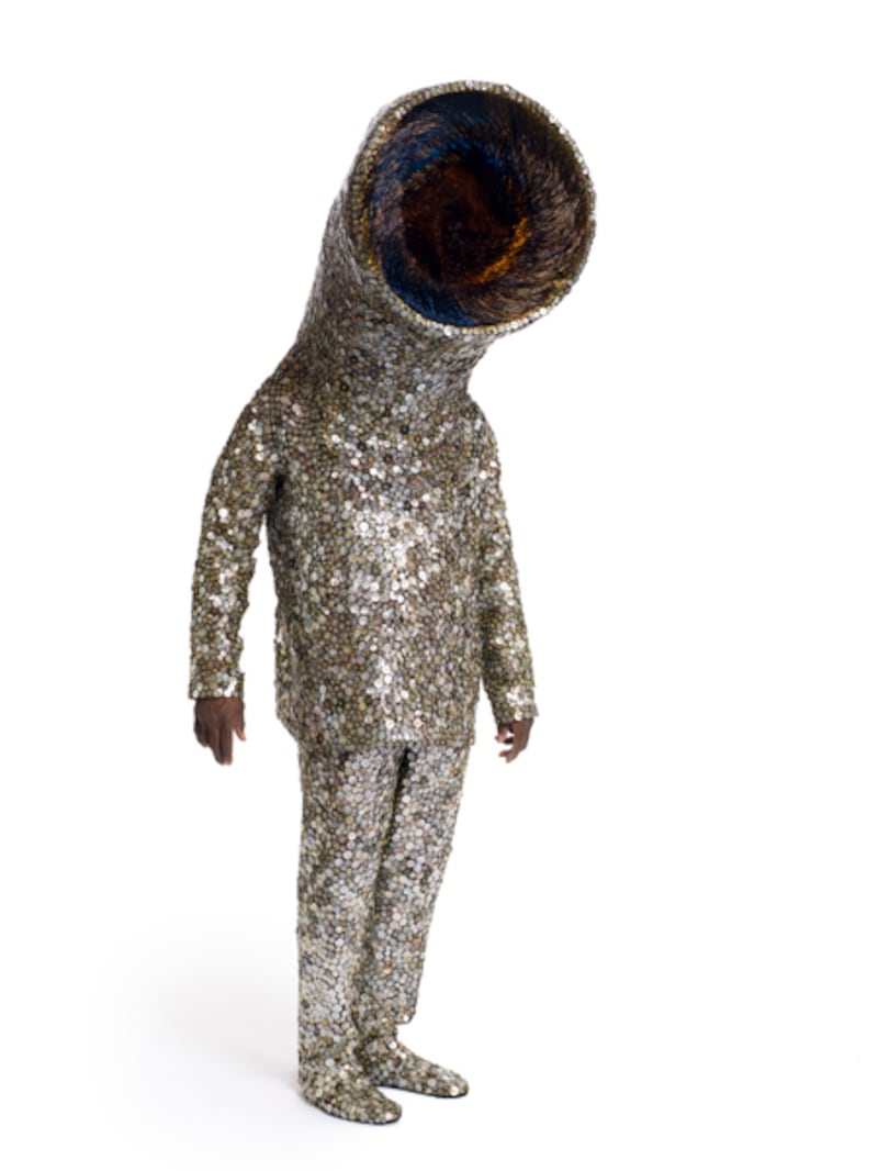 galleries/2011/09/17/nick-cave-s-soundsuits-photos/nick-cave-005HR_esvoud