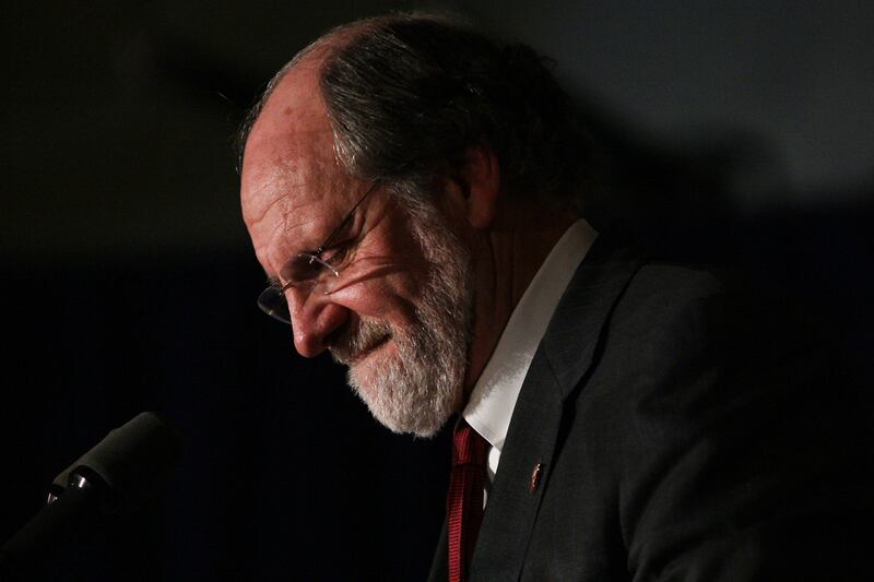 articles/2011/11/02/jon-corzine-mf-global-and-the-shrinking-of-wall-street/corzine-mf-holdings-bankrupt-karabell_hqmno9