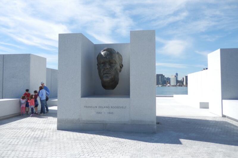 articles/2012/09/23/inside-new-york-s-new-four-freedoms-park-a-private-tour/fdr-park-sherr-bust-embed_jo6mah