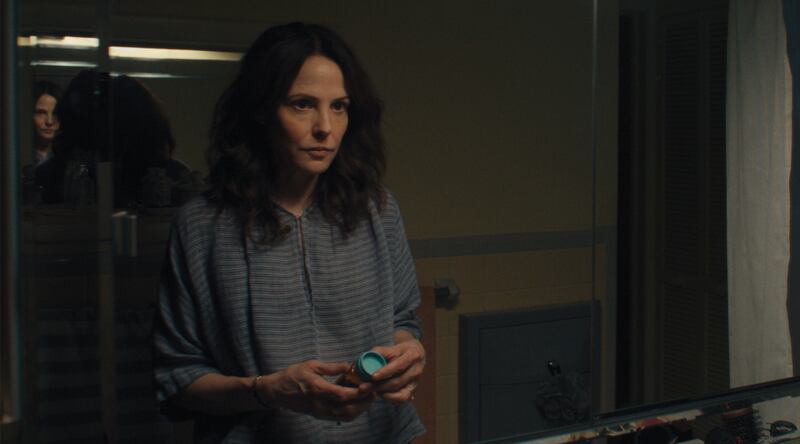 Mary-Louise Parker in Omni Loop