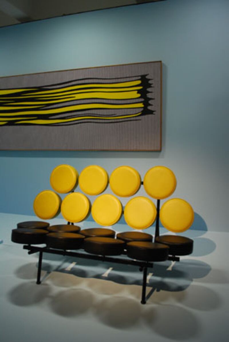 articles/2013/10/23/15-most-bonkers-chairs-at-pop-art-design-in-london/131023-george-nelson-associates-marshmallow_rw7xbl