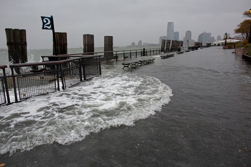 articles/2013/05/14/rockefeller-foundation-announces-100-million-project-to-make-cities-more-resilient/130513-green-rockerfeller-tease_e8coo8