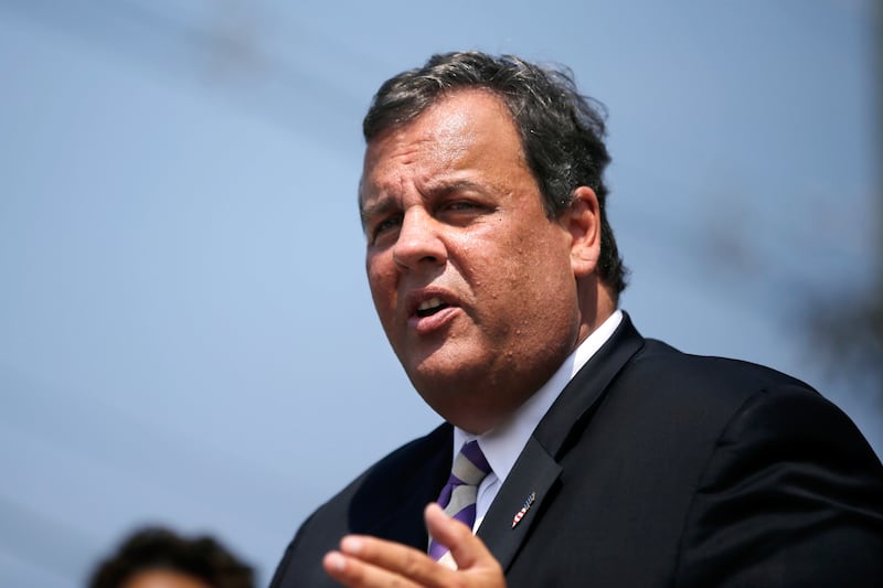 articles/2013/10/14/chris-christie-slams-congress/131013-grove-christie-tease_bk6cwj