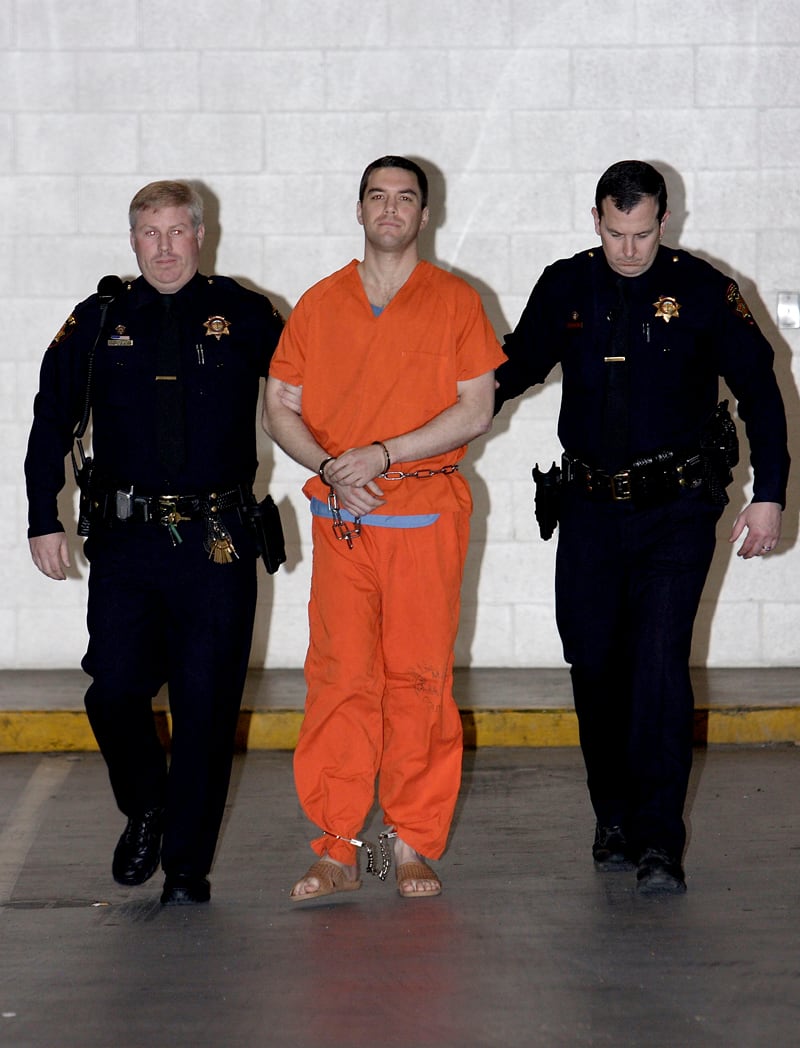 galleries/2011/07/07/famous-trials/scott-peterson-famous-trials_ppktjd