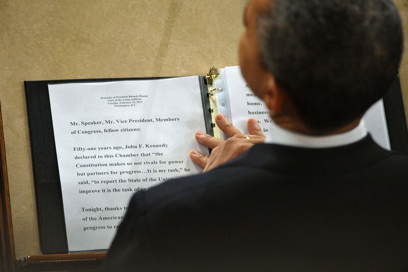 articles/2014/01/28/how-obama-prepares-for-the-grueling-state-of-the-union/140126-favreau-sotu2-embed_hvts2a