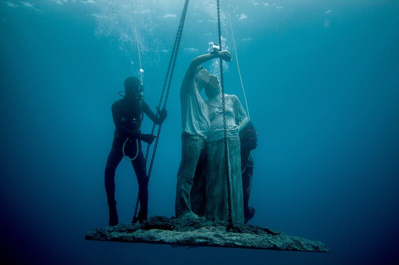 galleries/2016/03/05/swim-through-this-spanish-museum/160208-underwater-museum-03_c3egcn