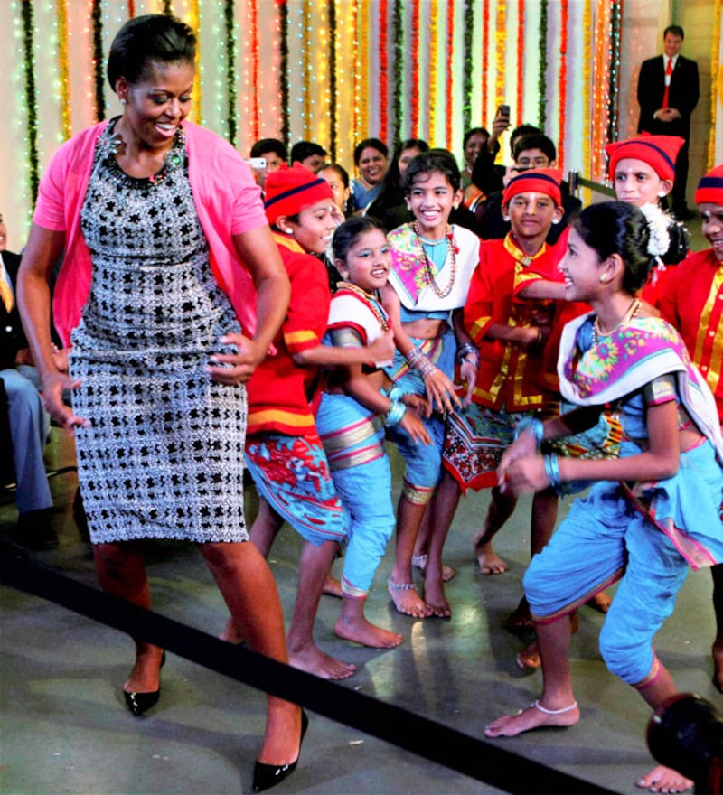 galleries/2010/05/07/first-lady-fashion/michelle-in-india---3_ykf6cy