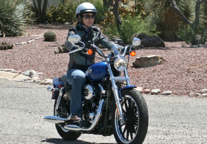 galleries/2011/04/13/politicians-on-motorcycles/politicians-on-motorcycles---gabby-giffords_pryx9i