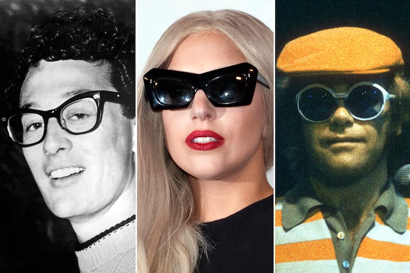 galleries/2011/12/14/buddy-holly-s-famous-glasses-more-stars-in-spectacles/celeb-with-glasses-tease_a5cgny