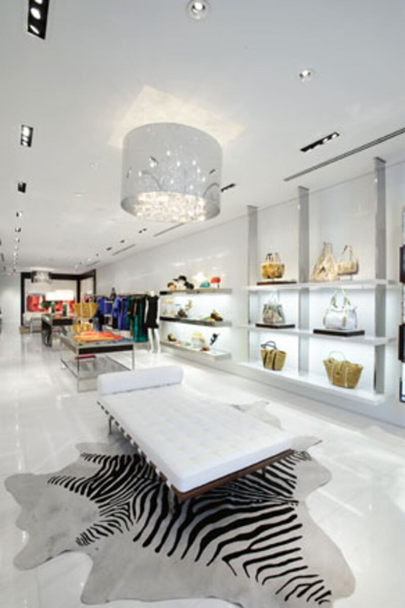 galleries/2010/06/04/michael-kors/dana-michael-kors---7_r0poyy