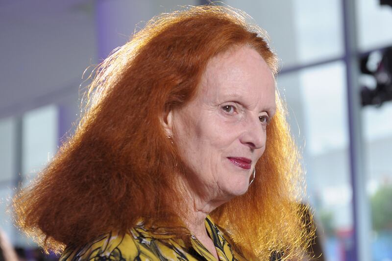 articles/2012/11/20/vogue-creative-director-grace-coddington-s-memoir-offers-few-revelations/grace-coddington-tease_uipyo9