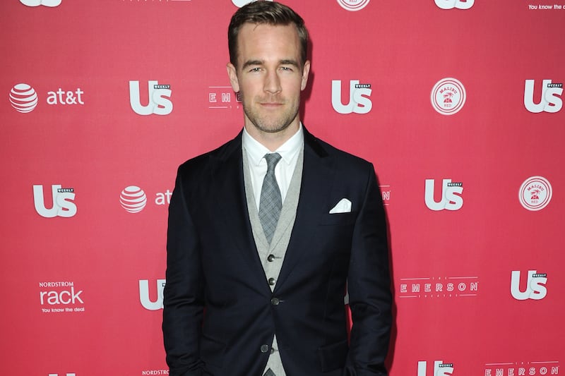 galleries/2013/05/09/tv-upfronts-2013-nbc-abc-cbs-fox-and-the-cw-announce-schedules-photos/130512-vanderbeek-tease_q2wxlv