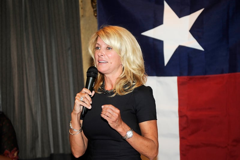 articles/2013/08/08/on-abortion-wendy-davis-doesn-t-know-what-she-s-talking-about/130808-wendy-davis-powers-tease_nzsals