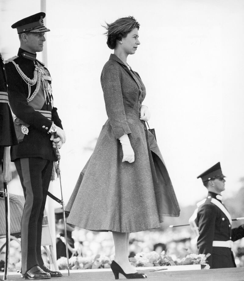 queen-elizabeth-ii-fifties-3_hs0rut