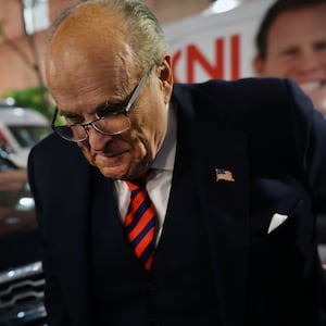 giuliani_no_charges_imiv3t