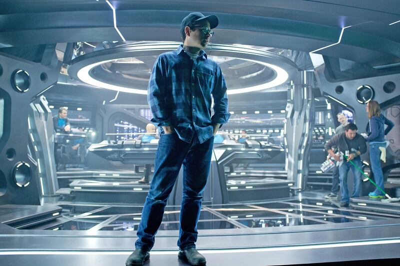 articles/2013/05/19/j-j-abrams-divisive-star-trek-into-darkness/130519-jj-abrams-kumar-tease-new_j5uxg5