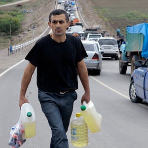 Armenians fleeing Nagorno-Karabakh in Lachin corridor.