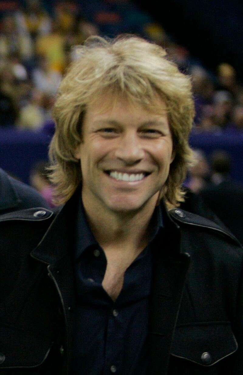 galleries/2013/01/07/celebrity-notre-dame-and-alabama-college-football-fans-photos/jon-bon-jovi-celebrity-bcs-fans_siwwc7