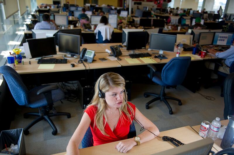 articles/2012/08/28/why-call-center-jobs-are-coming-back/zeitlin-insourcing-call-jobs-tease-embed_gqod2y