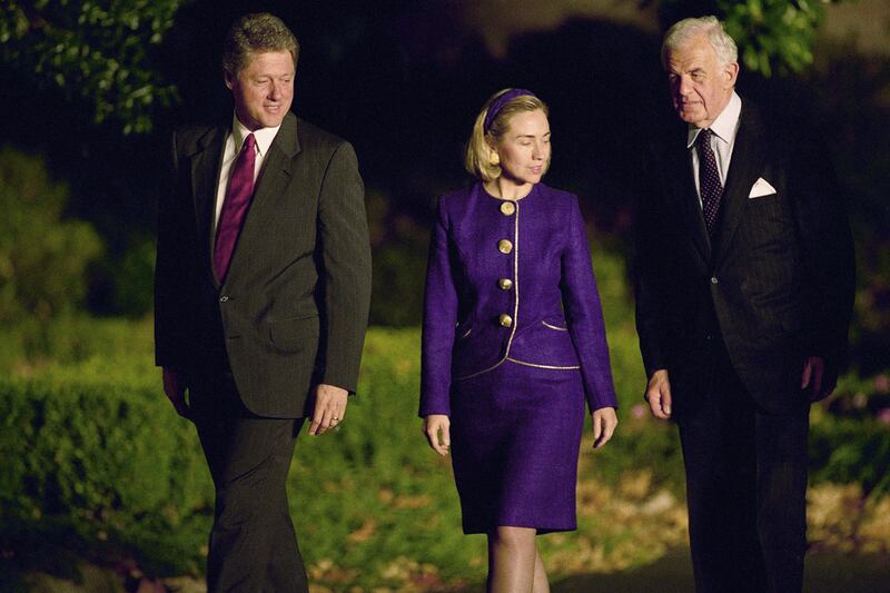 galleries/2012/05/10/hillary-clinton-s-style-evolution-photos/hillary-clinton-style-arkansas-1992_kb9pcs